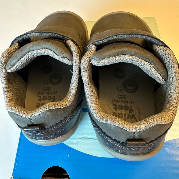 Stride rite 360 tristan grey size 5M - Picture 3 of 6